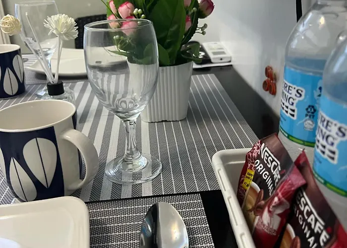 Aparthotel Mnm Place Manila